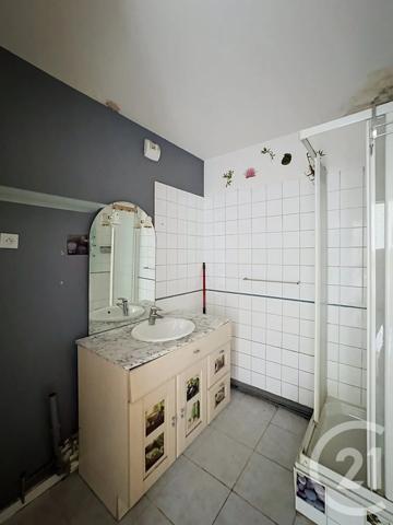 Appartement F4 à vendre  4 pièces - 76 m 2   DIJON  - 21