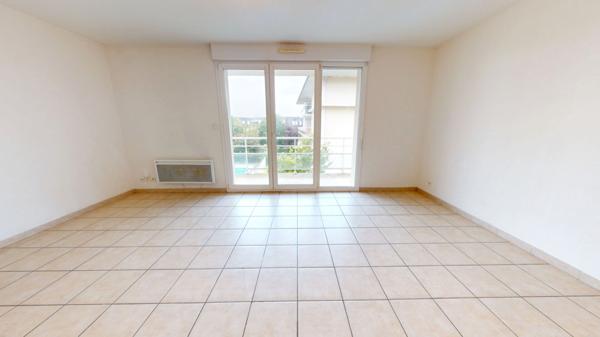 T2 avec balcon dans résidence sécurisée avec piscine à Caen