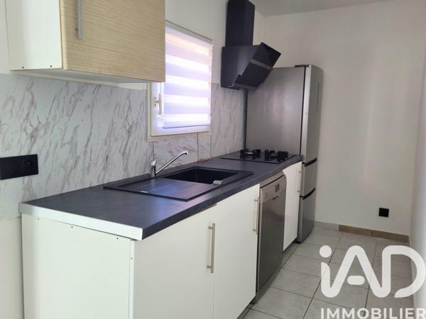 Appartement à vendre 3 pièces 47 m² Saint-Maximin-la-Sainte-Baume