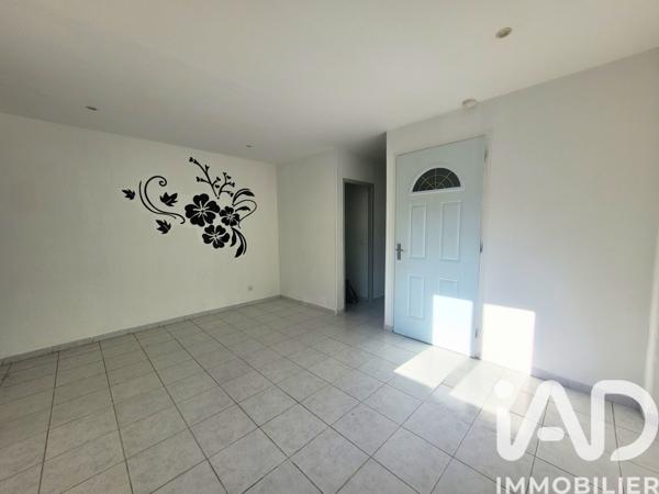 Appartement à vendre 3 pièces 47 m² Saint-Maximin-la-Sainte-Baume