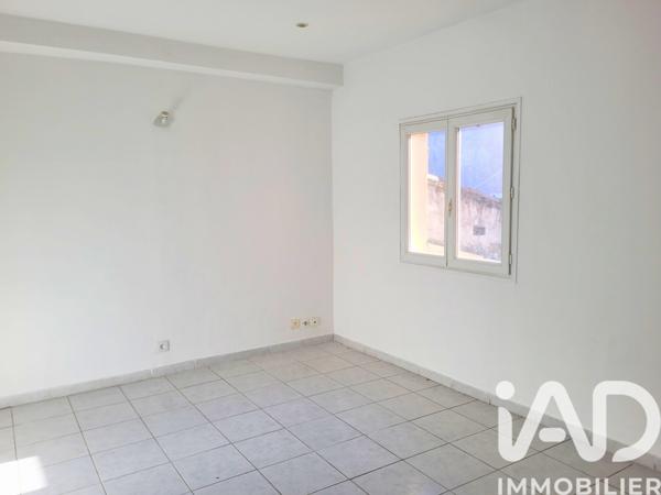 Appartement à vendre 3 pièces 47 m² Saint-Maximin-la-Sainte-Baume