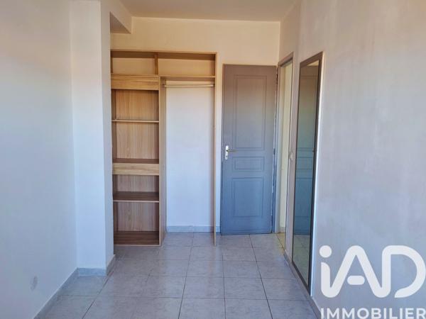 Appartement à vendre 3 pièces 47 m² Saint-Maximin-la-Sainte-Baume