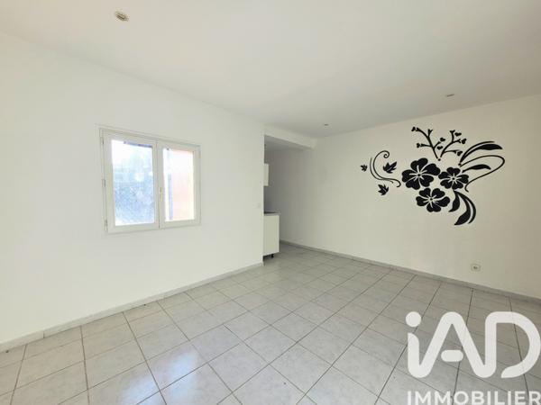 Appartement à vendre 3 pièces 47 m² Saint-Maximin-la-Sainte-Baume