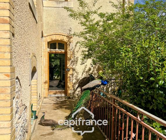 Dpt Morbihan (56), à vendre ROHAN propriete P17 de 338 m² - Terrain de 31 655 m²