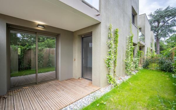 Appartement à vendre    4 pièces •  Talence