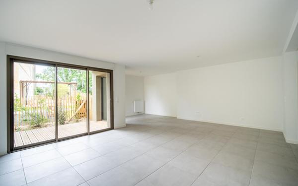 Appartement à vendre    4 pièces •  Talence