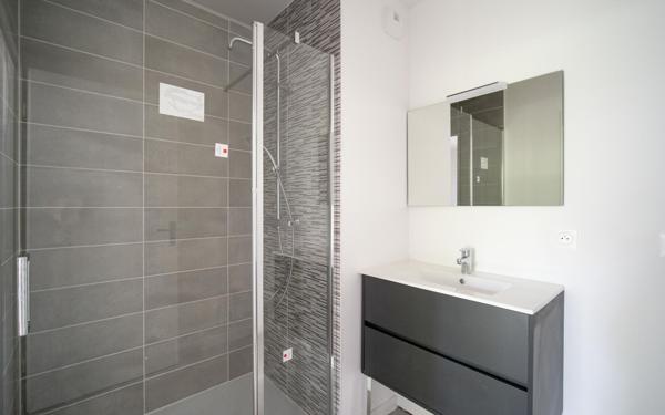 Appartement à vendre    4 pièces •  Talence