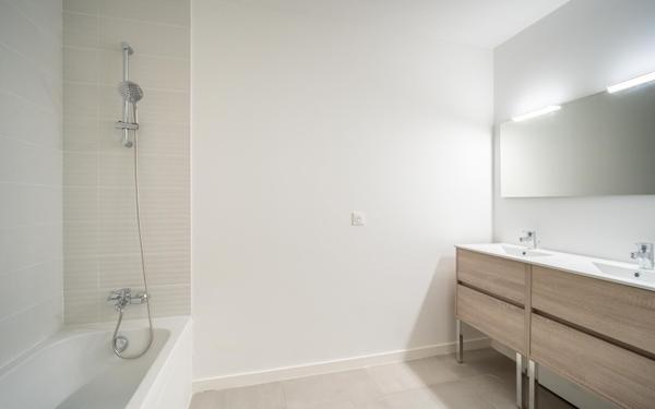 Appartement à vendre    4 pièces •  Talence