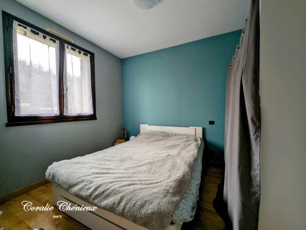 Charmante maison sur sous-sol