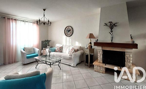 Maison à vendre 7 pièces 144 m² Montbazon