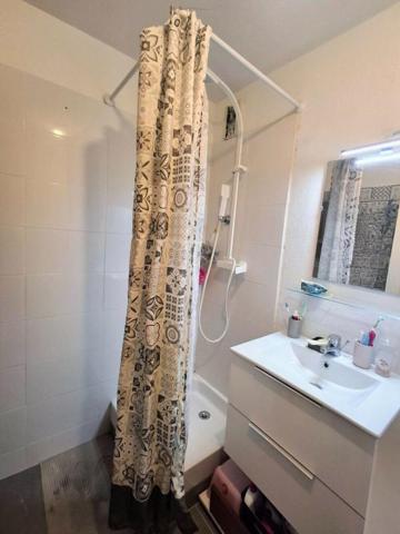 Appartement T3 - Résidence avec piscine + 2 places de parking