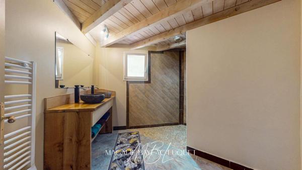 EXCLUSIVITE CARCASSONNE MAQUENS - MAISON  OCTOGONALE - JARDIN - PISCINE - GARAGE