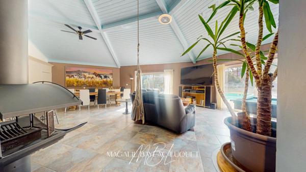 EXCLUSIVITE CARCASSONNE MAQUENS - MAISON  OCTOGONALE - JARDIN - PISCINE - GARAGE