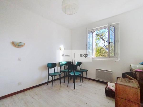 Maison traditionnelle 4 chambres à rénover – Saint-Paul-Flaugnac