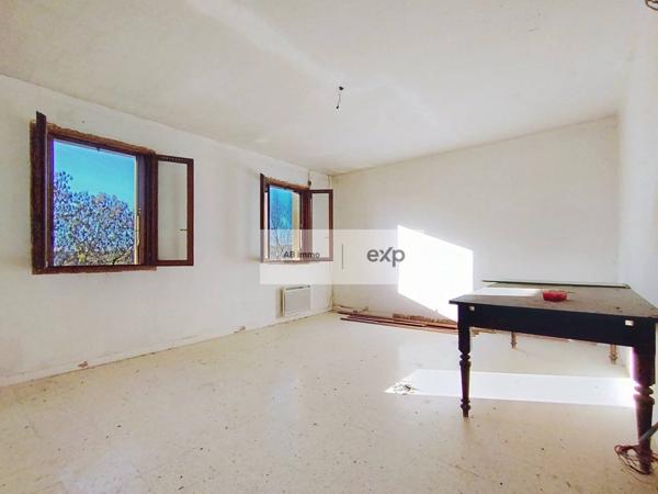 Maison traditionnelle 4 chambres à rénover – Saint-Paul-Flaugnac