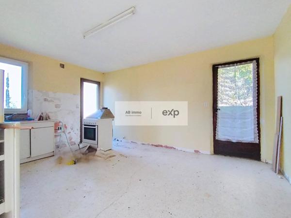 Maison traditionnelle 4 chambres à rénover – Saint-Paul-Flaugnac