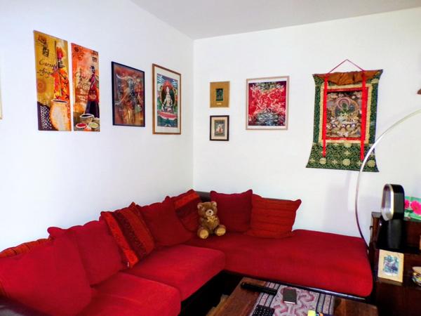 EN EXCELLENTE ETAT  BALCON ET BOX !