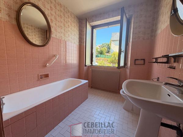 Maison 6 pièce(s) 4 chambre(s) 134 m²