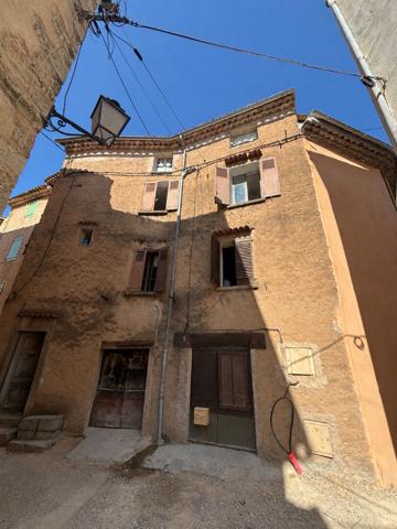 A VENDRE EN EXCLUSIVITE ! Lots de 2 Maisons de village à Lorgues, environ 100 m² sur 2 logements !