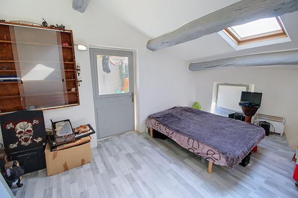 A VENDRE EN EXCLUSIVITE ! Lots de 2 Maisons de village à Lorgues, environ 100 m² sur 2 logements !