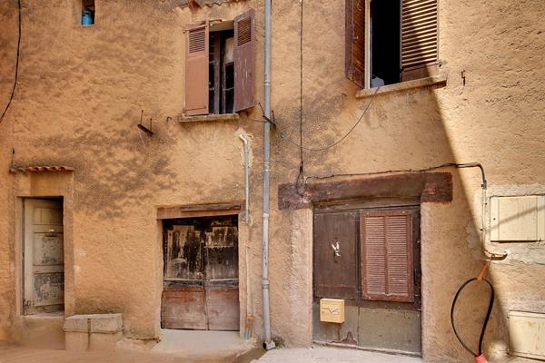 A VENDRE EN EXCLUSIVITE ! Lots de 2 Maisons de village à Lorgues, environ 100 m² sur 2 logements !