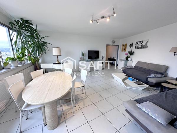 Grand F4 vue dégagée, hyper-centre