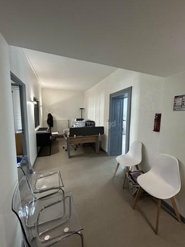 BUREAUX à LOUER de 115 m²