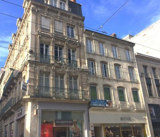 BUREAUX à LOUER de 115 m²