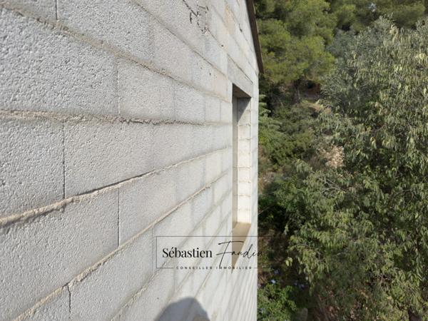 Maison à vendre 5 pièces TOULON (83) de 170 m² - Terrain de 913 m² - Vue mer - Piscinable