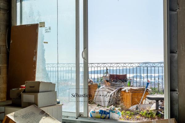 Maison à vendre 5 pièces TOULON (83) de 170 m² - Terrain de 913 m² - Vue mer - Piscinable