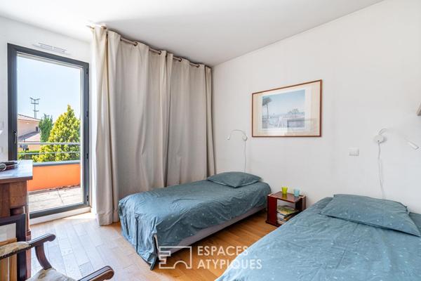Maison familiale dans un environnement arboré