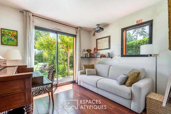 Maison familiale dans un environnement arboré