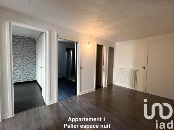 Immeuble à vendre 270 m² Suresnes