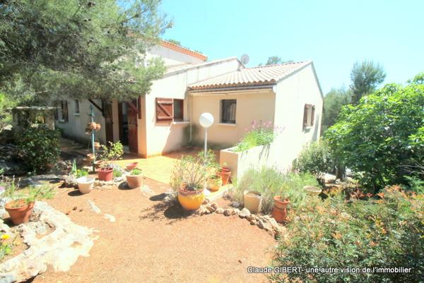 Frontignan (34110) Maison + studio 7 pièces avec piscine sur une parcelle de 1000 m2 au pied de la Gardiole à Frontignan