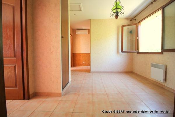 Frontignan (34110) Maison + studio 7 pièces avec piscine sur une parcelle de 1000 m2 au pied de la Gardiole à Frontignan