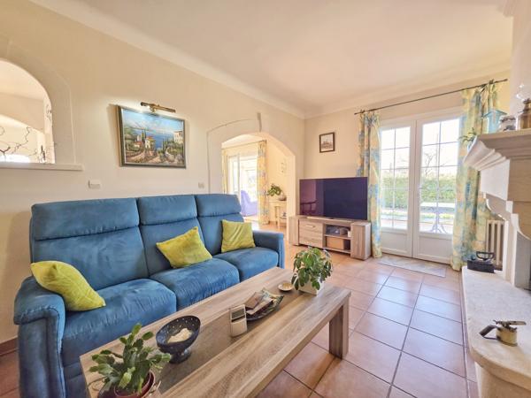 Beaucaire (30300) Charmante maison de plain-pied avec grand espace vert