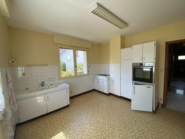 Maison 112 m², 3 chs, terrain de 884 m², Flers