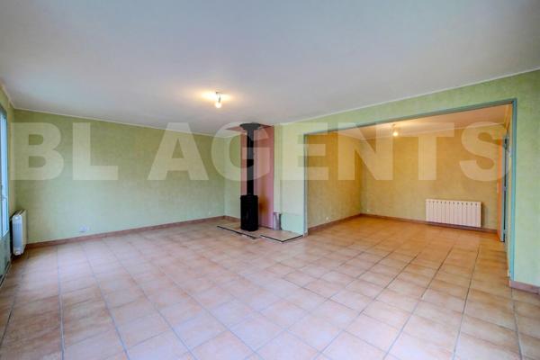 Maison de plain pied 103m² avec beau terrain