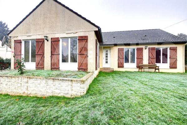 Maison de plain pied 103m² avec beau terrain