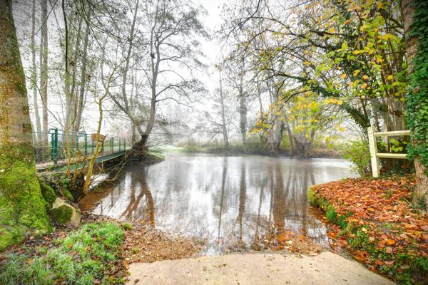 Maison de plain pied 103m² avec beau terrain