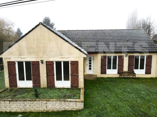 Maison de plain pied 103m² avec beau terrain