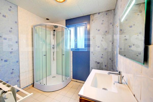 Maison de plain pied 103m² avec beau terrain