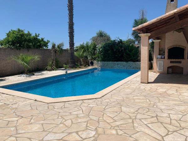 BELLE VILLA  ATYPIQUE AU STYLE PROVENÇAL