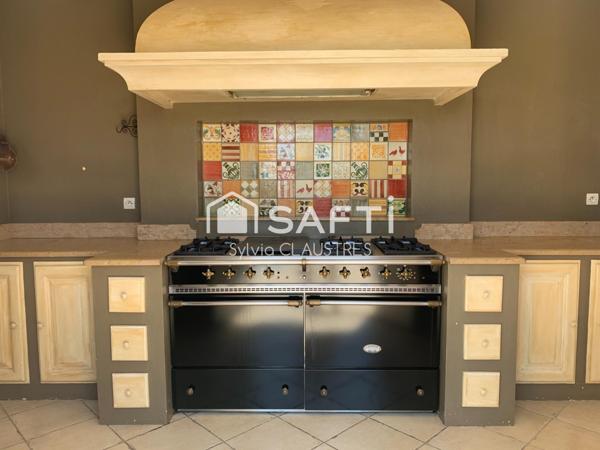 BELLE VILLA  ATYPIQUE AU STYLE PROVENÇAL