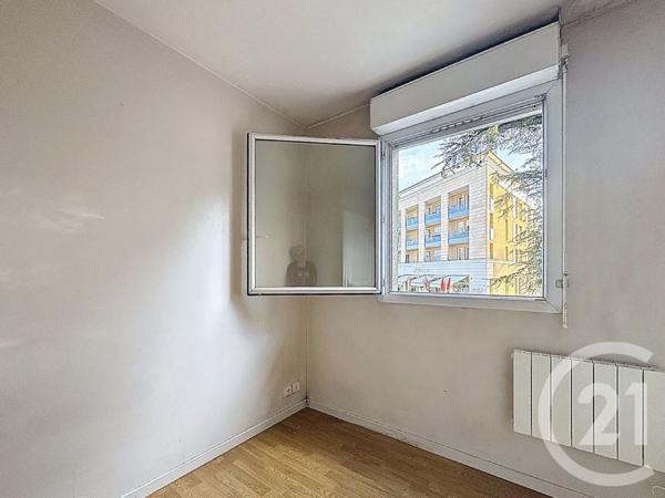 Appartement à vendre  2 pièces - 31,31 m2 VILLECRESNES - 94