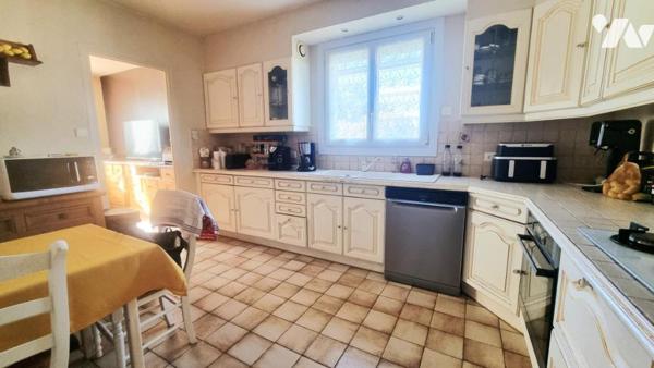 Maison sur sous-sol complet