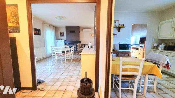 Maison sur sous-sol complet