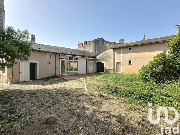 Maison à vendre 6 pièces 235 m² Plaine-et-Vallées