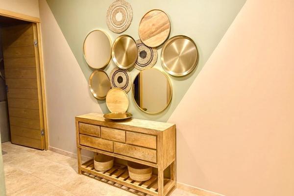 Propriété de prestige (2 habitations) avec piscine dans un écrin de verdure à SAINT JULIEN EN BORN (40)