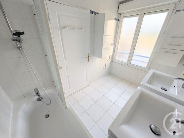 Appartement à vendre  2 pièces - 52 m2 LIVRY GARGAN - 93